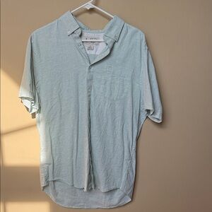 Men's Casual Button Down Shirt in Light Green